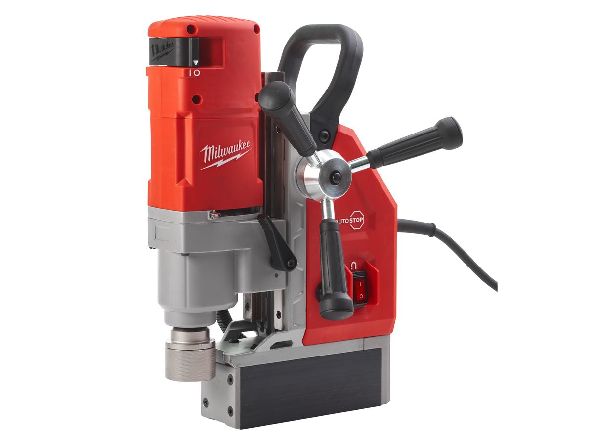 MILWAUKEE Magnetkernbohrsystem MDE41 im Transportkoffer