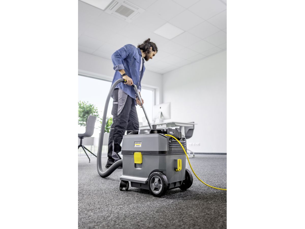 KÄRCHER Trockensauger T10/1 585 Watt, 10 Liter, 12m Kabel