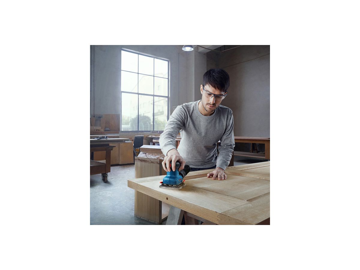 BOSCH Schwingschleifer im Karton