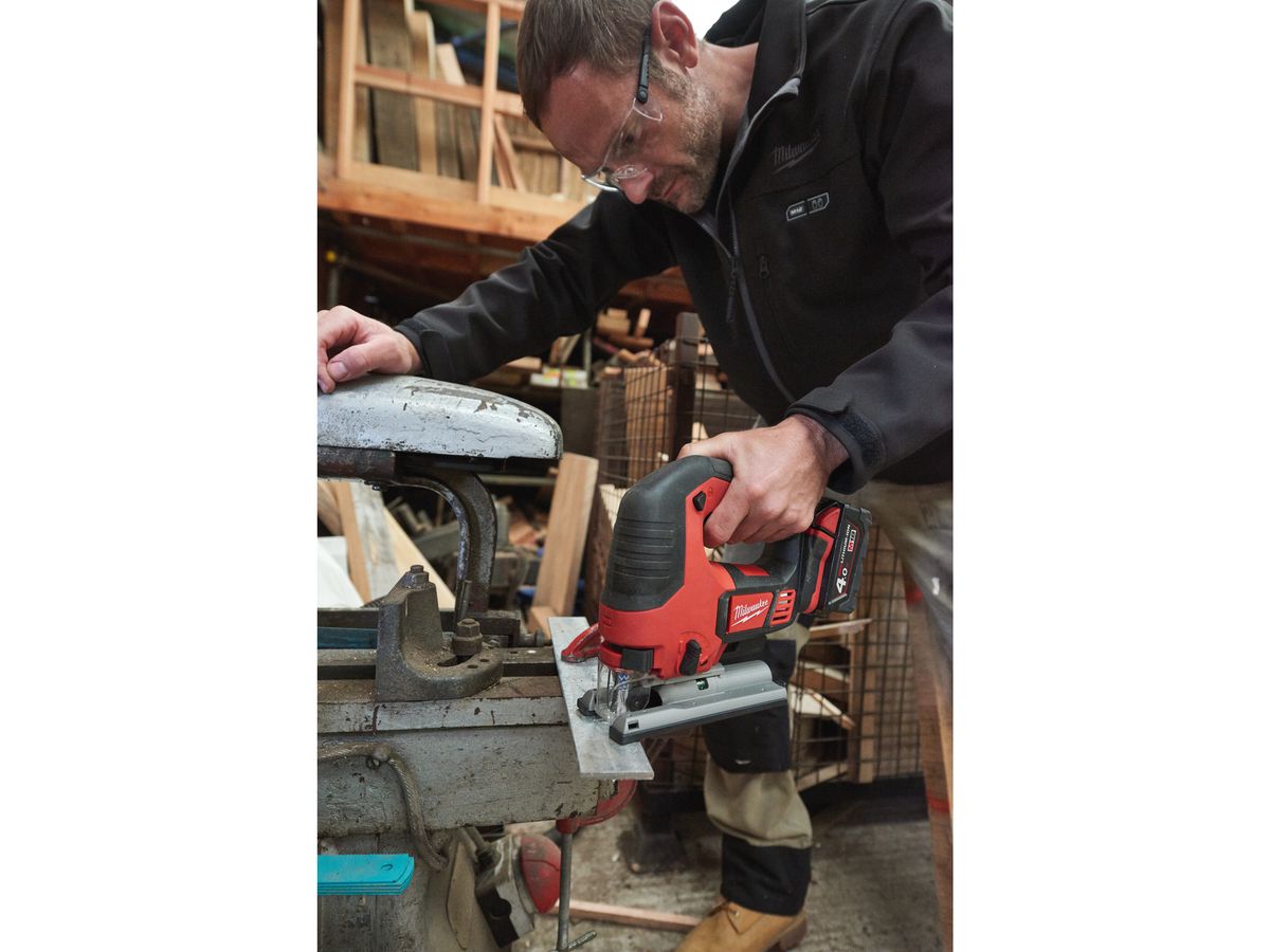 Milwaukee Akku Stichsäge M18BJS-402C