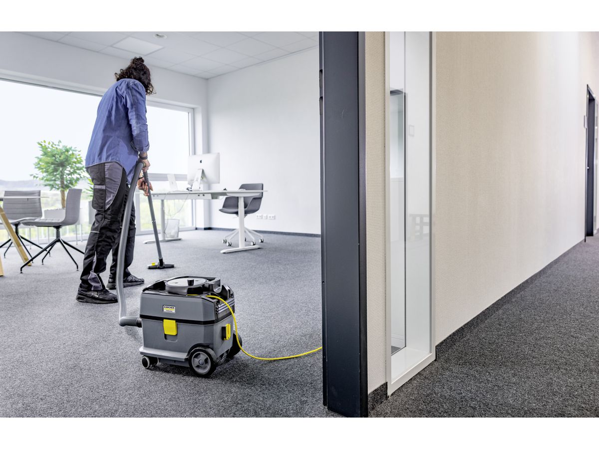 KÄRCHER Trockensauger T10/1 585 Watt, 10 Liter, 12m Kabel
