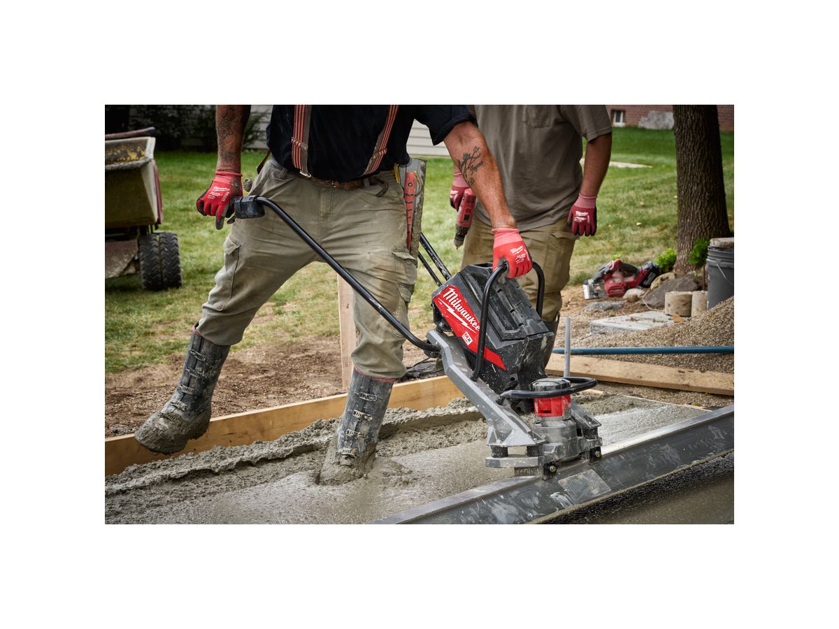 MILWAUKEE Akku-Vibrationsbohle MXF PSCKIT-302