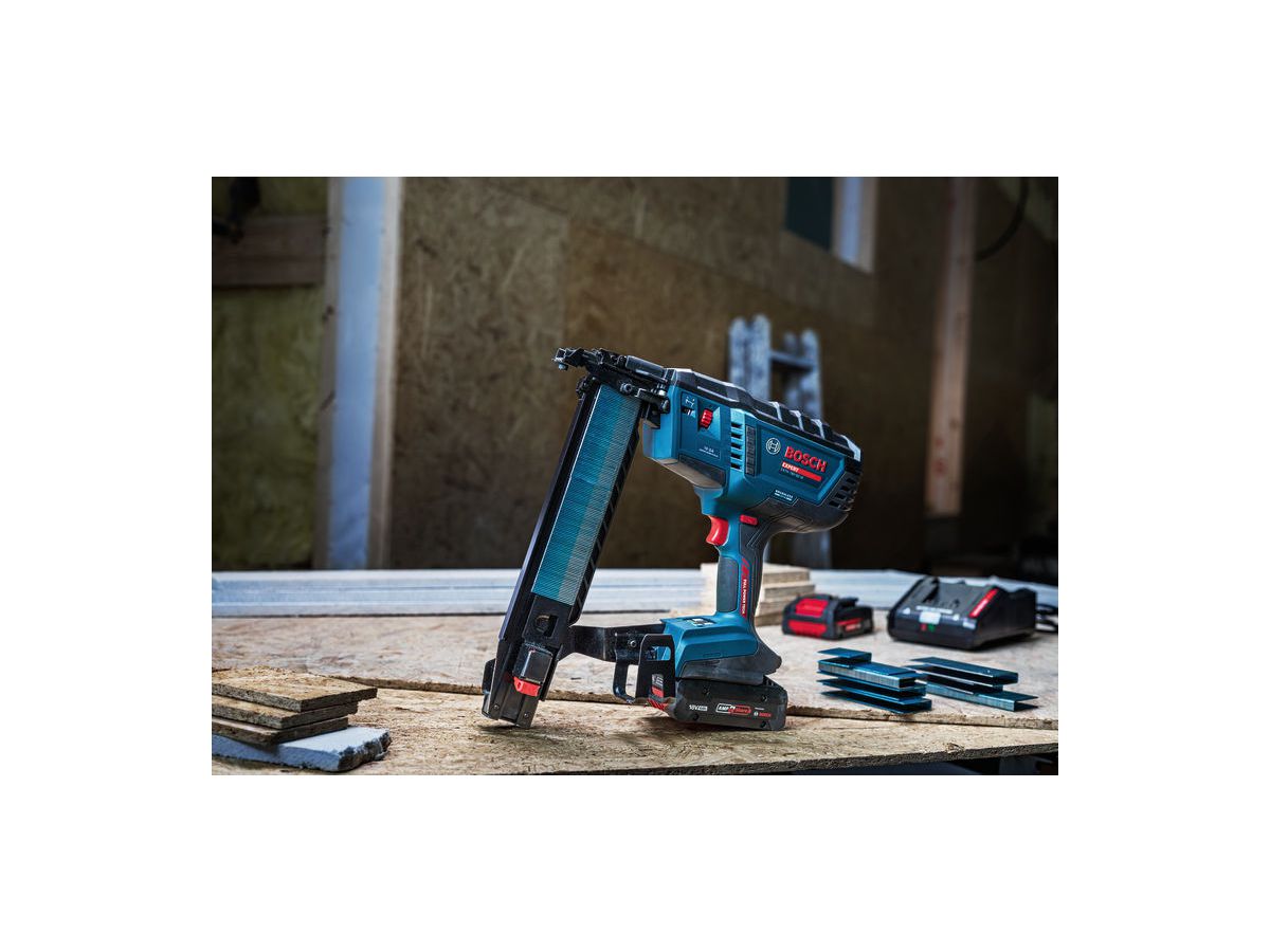 BOSCH Akku-Nagler EXTH18V-50M solo, in XL-BOXX