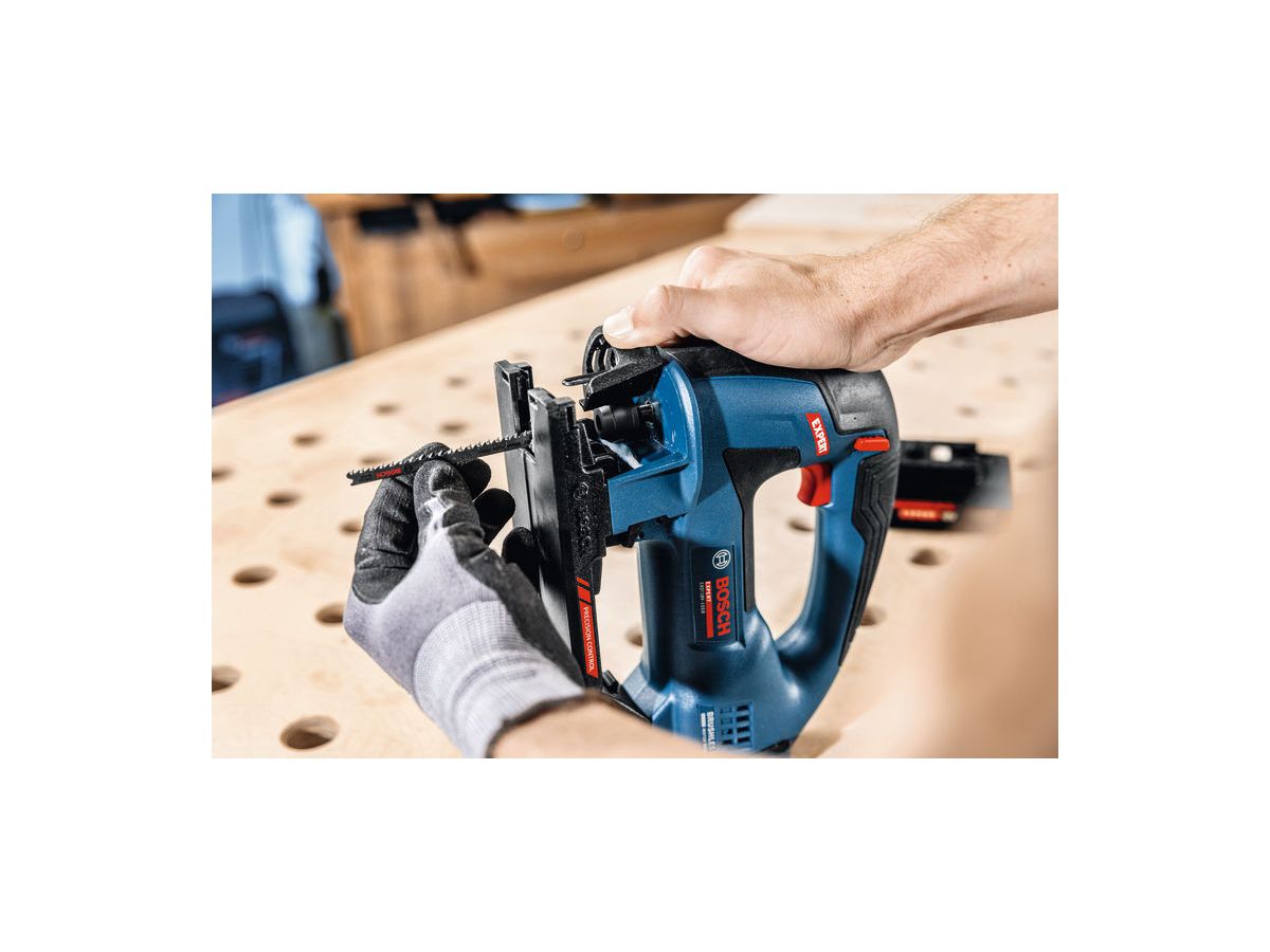 BOSCH Akku-Stichsäge EXST18V-155B solo, in L-BOXX