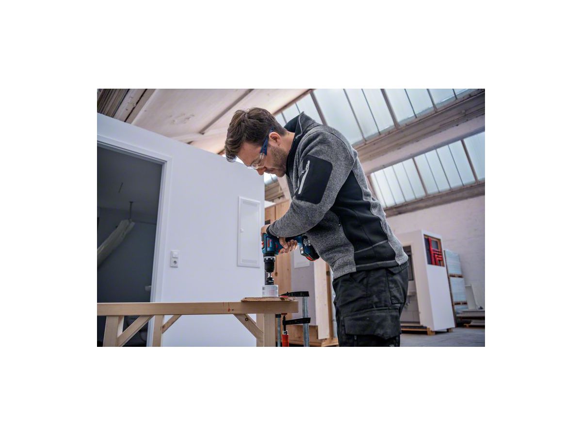 BOSCH Akku-Schlagbohrschrauber GSB 18V-90, 2x5,0 Ah, Ladegerät, L-BOXX