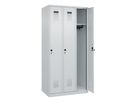 C+P Garderobenschrank EVOLO bodenstehend RAL7035/7035, 3 Abt. B900xT500xH1850mm