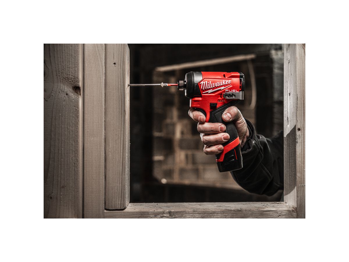 MILWAUKEE Akku-Schlagschrauber 1/4 M12 FID2-202X inkl. Akkus und Ladegerät