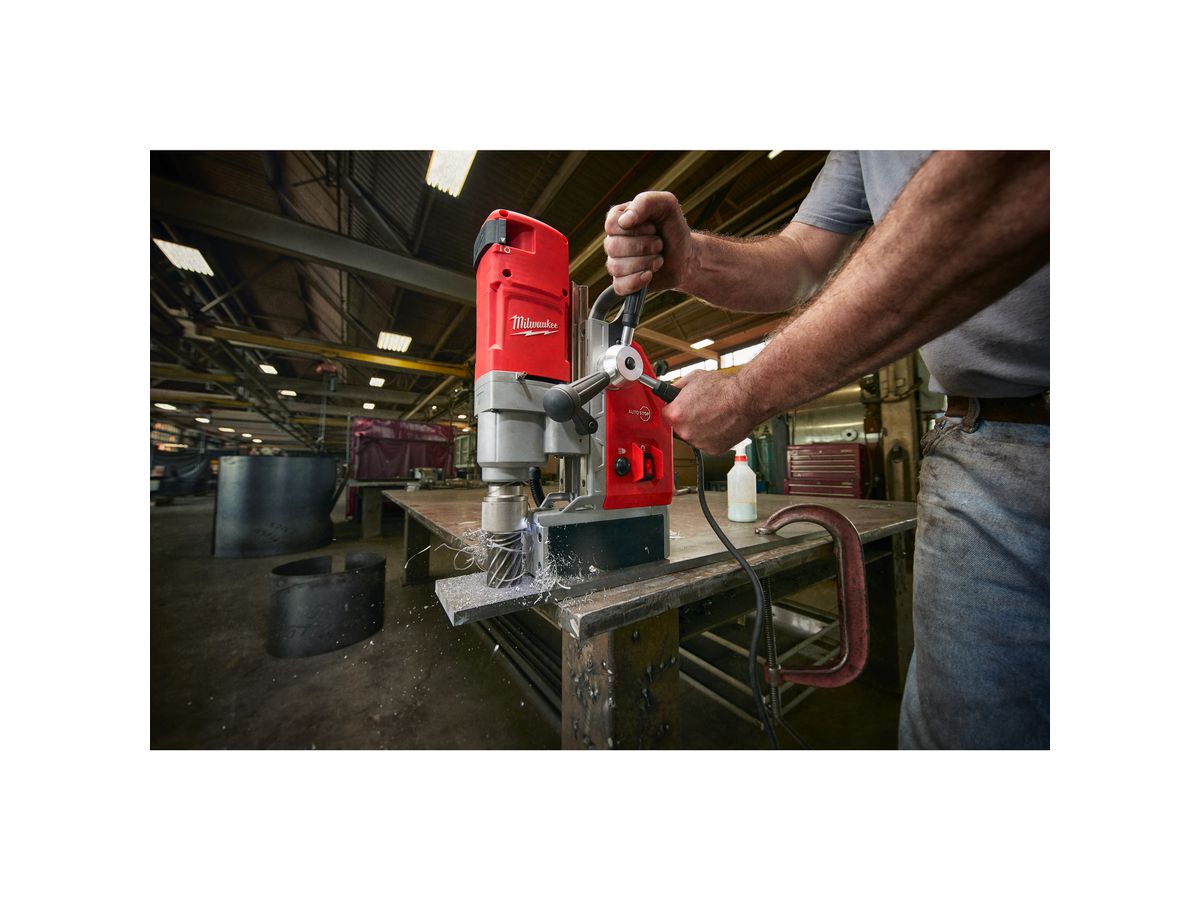 MILWAUKEE Magnetkernbohrsystem MDE41 im Transportkoffer