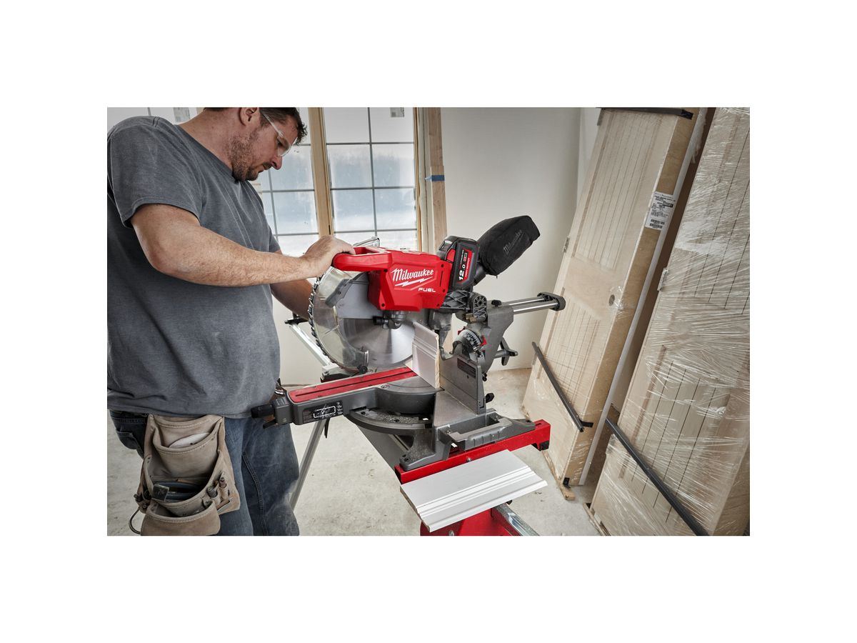 FUEL Akku-Kapp- und Gehrungssäge M18FMS305-0