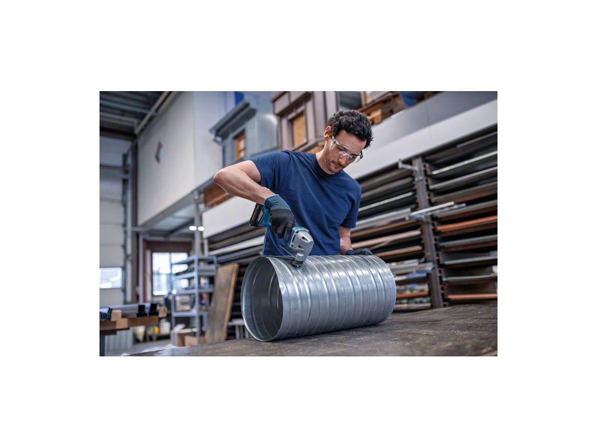 Bosch Akku-Blechschere GSC 18V-16E mit 2x4,0 Ah Li-Ion Akku, L-Boxx