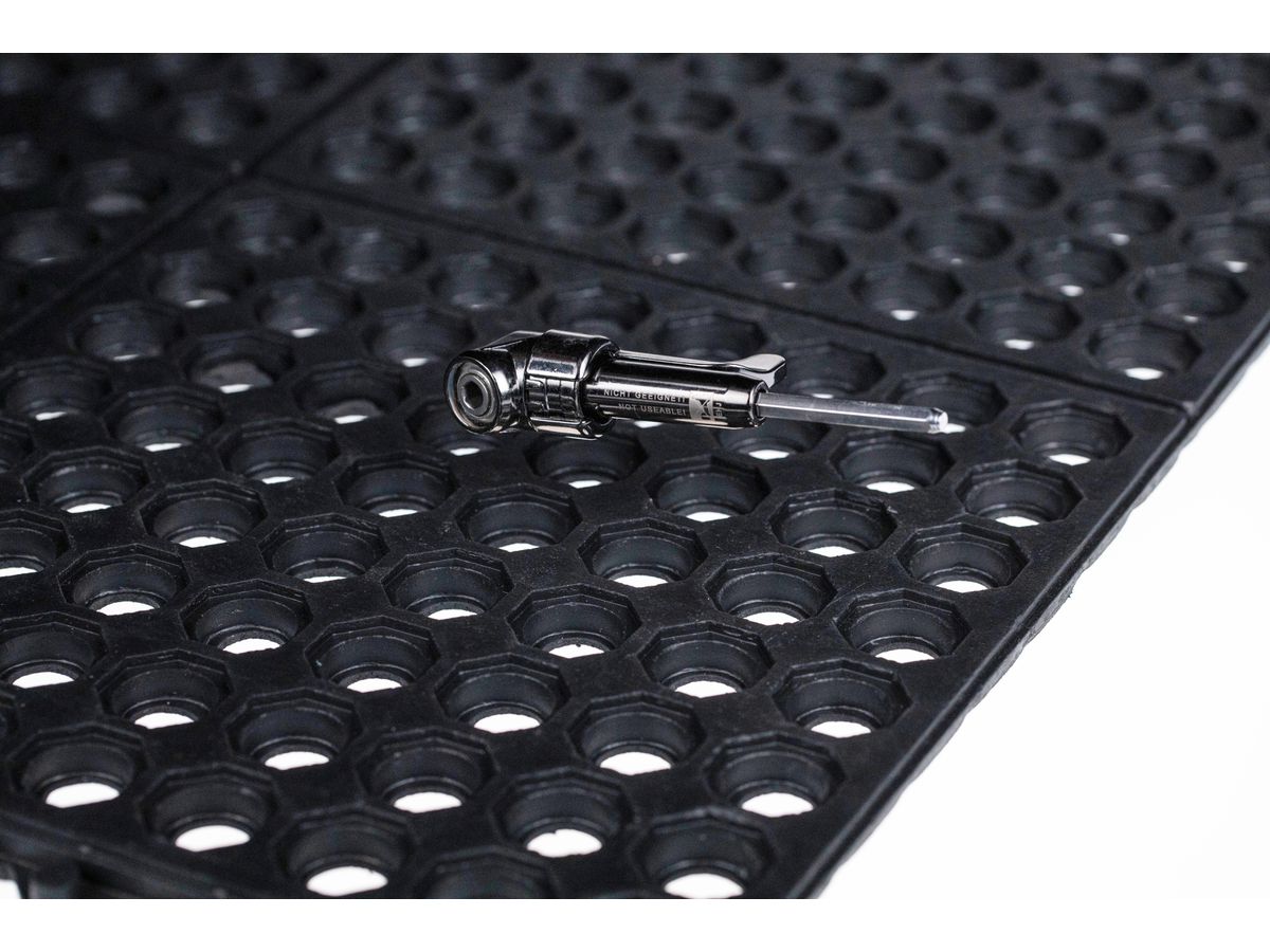 Yoga Octa Basic Bodenbelag Allround schwarz 90X90 cm