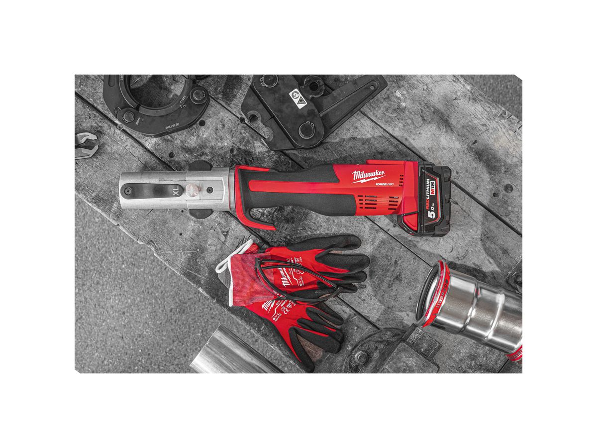 MILWAUKEE Akku-Presswerkzeug Sanitär M18BLHPTXL-0C, solo